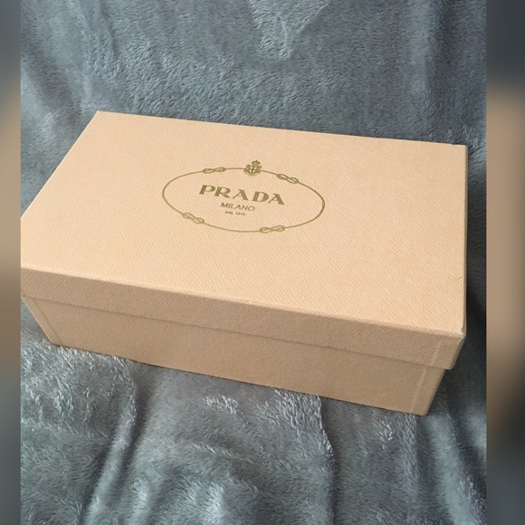 Prada loafers - Picture 4 of 7